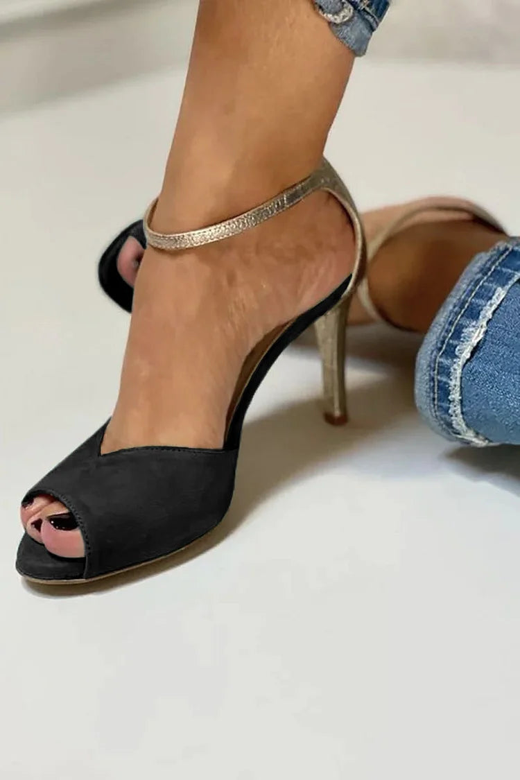 ELEGANT SANDAL WITH METAL STRAP