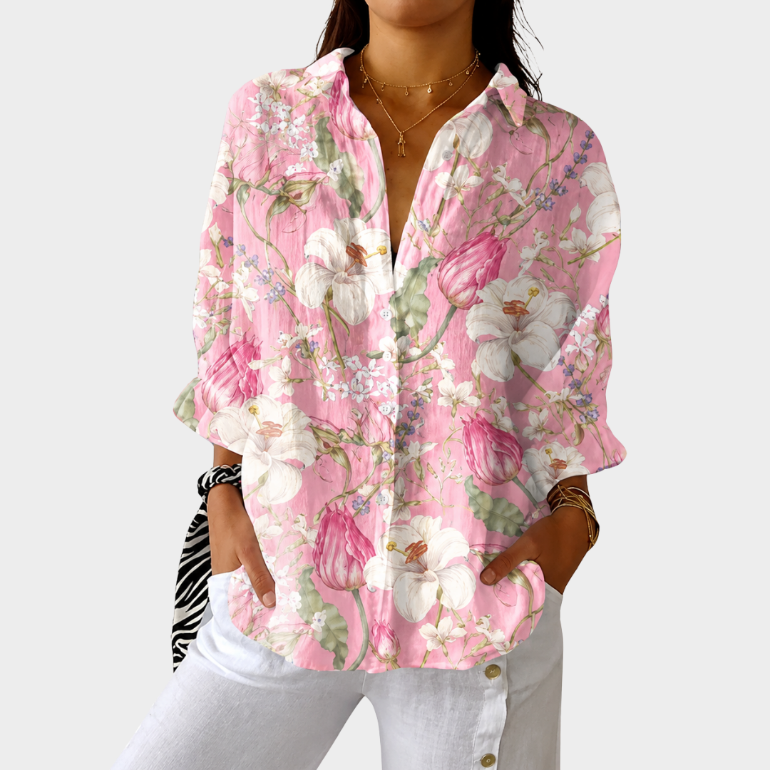 Lightweight and colorful blouse with print